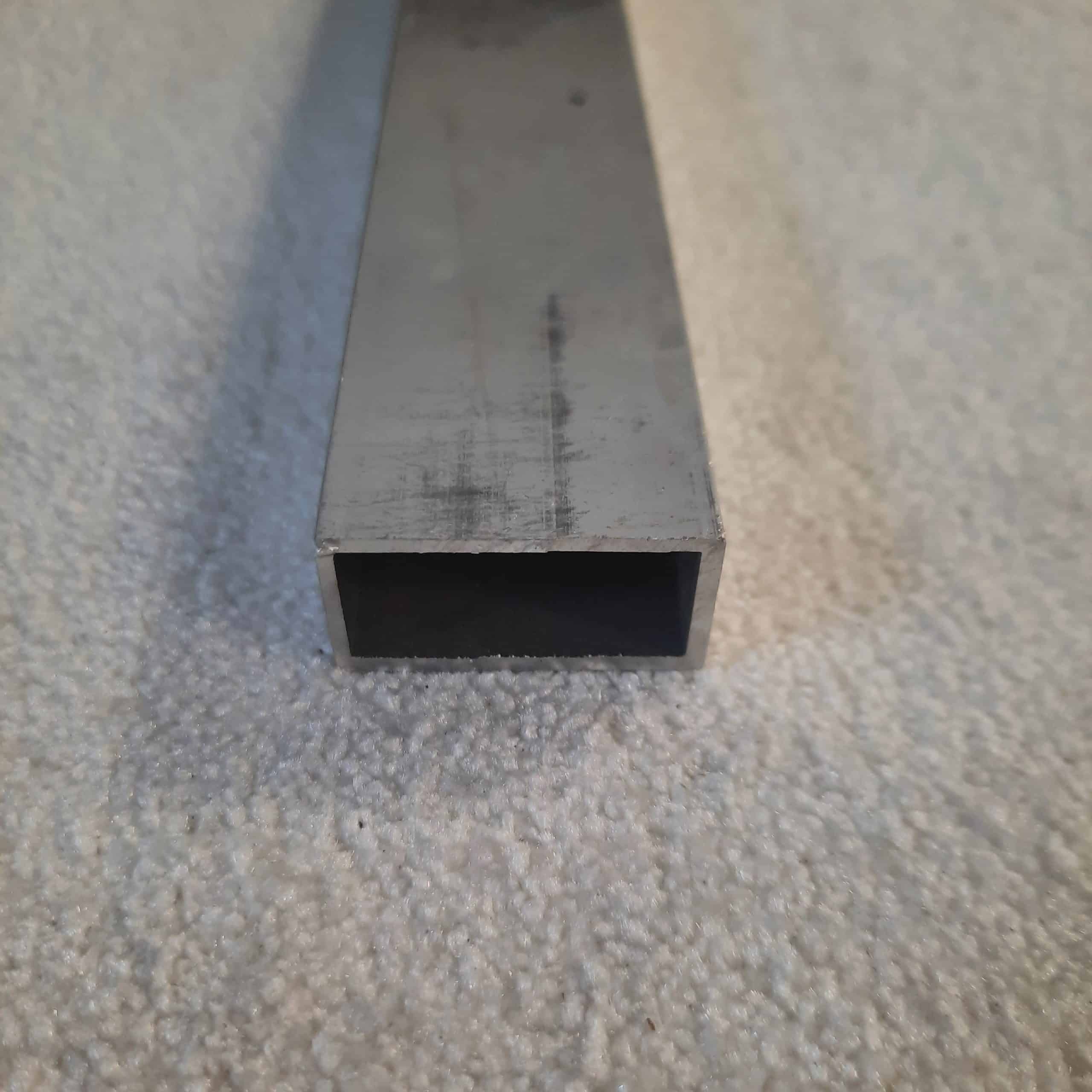Obrázok produktu Hliníkový hranol 30x15x1,5mm